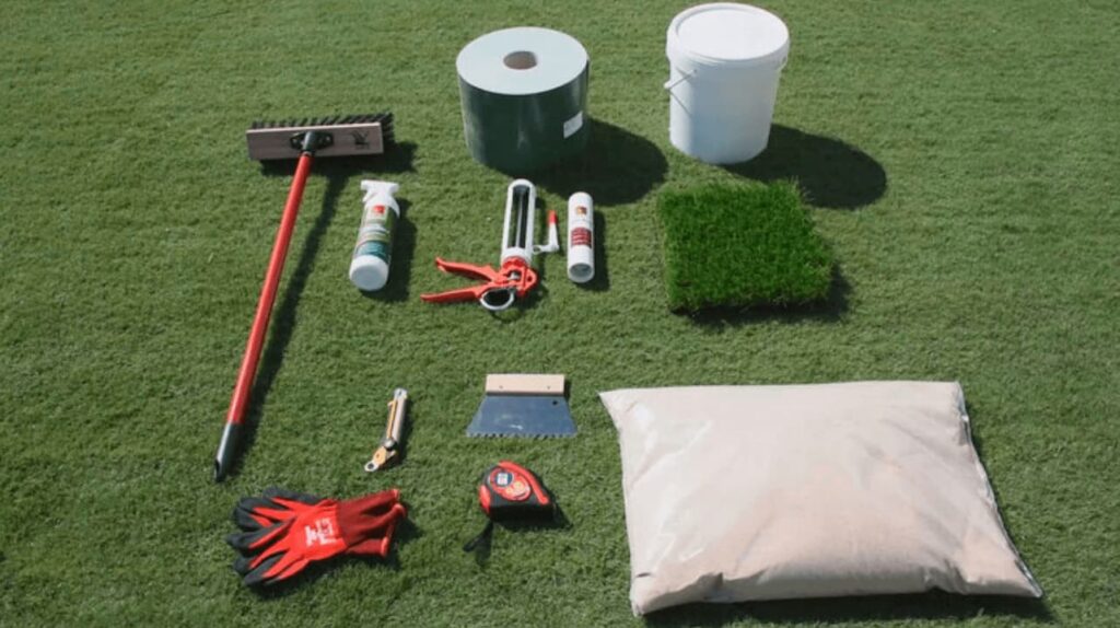 Herramientas y materiales para instalar césped artificial